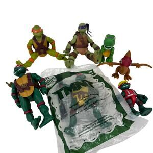Teenage Mutant Ninja Turtles Action Figures Lot Of 7 Mixed Replacement Toys